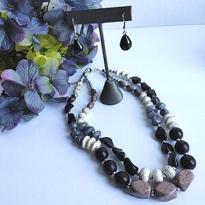 Double Strand Natural Stone Bead Necklace Earrings Set